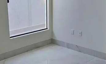 Imagem 14: Imóvel para venda tem 300 metros quadrados com 4 quartos em Ouro Verde - Teixeira de Freit