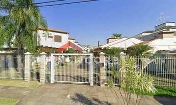 Imagem: Casa de condomínio em Rua Tomé de Souza