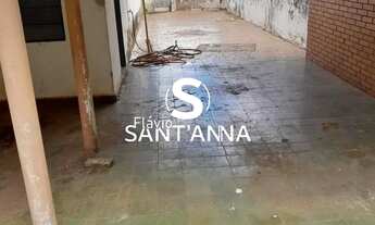 Imagem 6: Casa com excelente terreno à venda no bairro Coester. Fernandópolis/SP