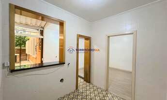 Imagem 3: Apartamento 2 dormitórios com pátio no bairro Navegantes, em Porto Alegre