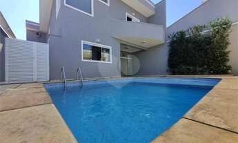 Imagem 2: Casa à venda com 3 quartos, sendo 3 suítes, no condomínio Village Saint Clairte, Sorocaba