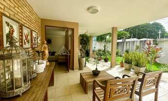 Imagem 3: Imperdível] Belíssima e ampla casa à venda no bairro do Farol - 5 quartos (3 suítes