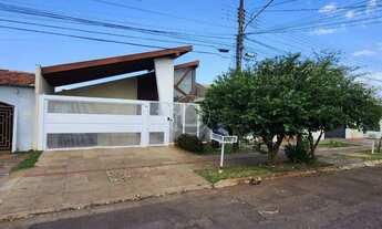 Imagem: CASA 02 QUARTOS E 01 SUITE - BAIRRO COOPHASUL