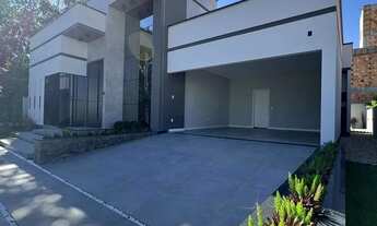 Imagem 2: BELÍSSIMA CASA DE ALTO PADRÃO EM TIJUCAS