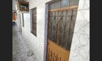 Imagem 2: Kitnet no Alvorada 1, rua Loris Cordovil