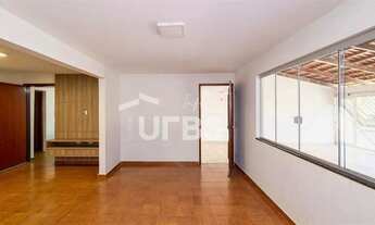 Imagem 6: Sobrado no Parque das Laranjeiras