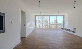 Imagem 4: Apartamento à venda com 3 suítes no bairro Boa Vista em Porto Alegre/RS