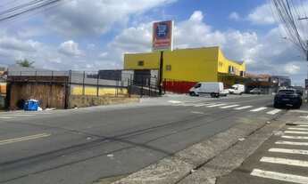 Imagem 2: Alugo para estacionamento