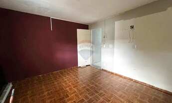 Imagem 2: Casa comercial no centro