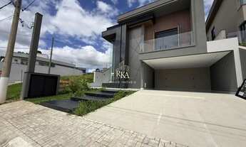 Imagem: Casa de alto padrão à venda com 300m2