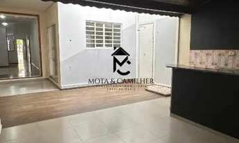 Imagem 4: Casa para Alugar em Taubaté - Jaboticabeiras- 2 Quartos, 1 Suíte com Quintal