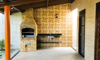 Imagem 2: Oportunidade única! Casa triplex, 5 quartos sendo 1 suíte e 2 semi- suítes, próxima a Av