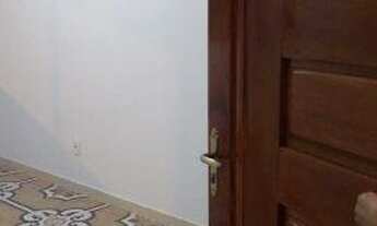 Imagem 2: Kitinet 400 ,00 água e luz incluso no valor