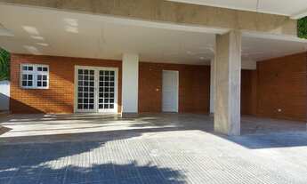 Imagem 5: Casa de condomínio sobrado para venda possui 400 metros quadrados com 4 quartos