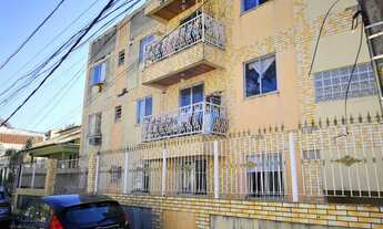 Imagem 2: CARMO ADMINISTRADORA VENDE OU ALUGA BOM TRÊS QUARTOS NA PIEDADE