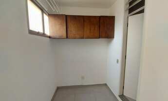 Imagem 7: Apartamento para aluguel possui 95 metros quadrados com 3 quartos em Cambuí - Campinas - S