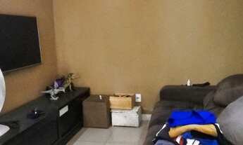 Imagem 7: Casa com amplo terreno em via principal!