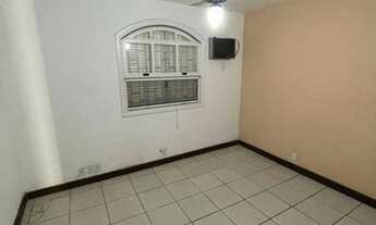 Imagem 3: Casa Duplex com 360 m² e 4 quartos (sendo 1 suíte) em Piratininga - Niterói - RJ