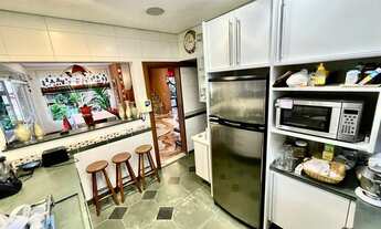 Imagem 7: Casa à venda com 3 quartos e 6 vagas no Bairro Castelo