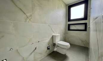 Imagem 6: Casa de condomínio sobrado para venda tem 210 metros quadrados com 4 quartos