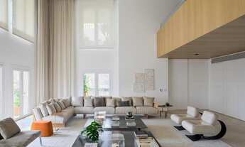 Imagem 2: Apartamento para venda possui 690 metros quadrados com 4 quartos em Jardim Europa - São Pa