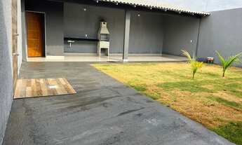 Imagem 6: Linda casa com churrasqueira