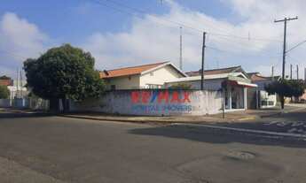 Imagem 2: Salão comercial com casa de 3 dormitórios à venda por R$ 298.000 - São Dimas - São Pedro/S