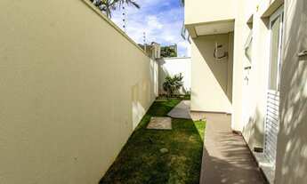 Imagem 2: Casa à venda em condomínio fechado, 3 suites, 3 vagas, 312m², no bairro Jardim Social, Cur