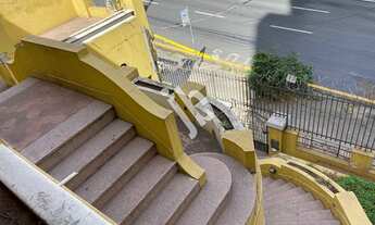 Imagem 6: Lourdes Casarão clássico com 450 m²