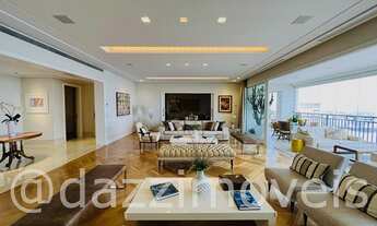 Imagem: 500 metros quadrados com 4 suítes no coração