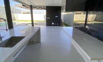 Imagem 4: Lindo sobrado 04 suítes no condomínio Golf!