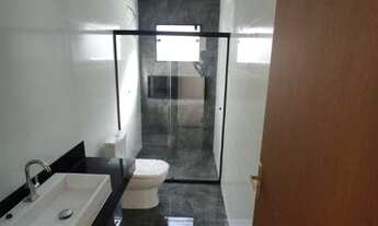 Imagem 3: Casa para Venda em Juiz de Fora, Spina Ville II, 3 dormitórios, 1 suíte, 3 banheiros, 2 va