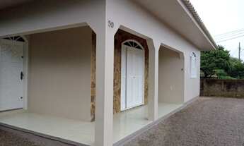 Imagem 3: Casa para venda tem 151 metros quadrados com 3 quartos em Campo D una - Garopaba - SC