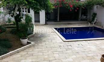 Imagem 2: Casa para venda tem 480 metros quadrados com 4 quartos em Embaré - Santos - SP