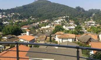 Imagem 4: Casa de condomínio para aluguel tem 400 metros quadrados com 4 quartos