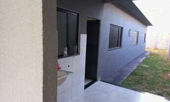 Imagem 4: Casa para venda tem 104 metros quadrados com 3 quartos em Jardim Decolores - Trindade - Go