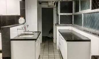 Imagem 4: Apartamento cobertura triplex com Pisicna para aluguel possui 350 m2 com 4 quartos