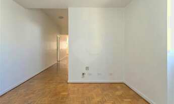 Imagem 6: Rua arborizada. Próximo da Avenida Paulista e do metrô Consolação