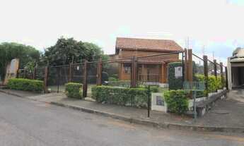 Imagem 2: BRASíLIA - Casa Padrão - Lago Norte