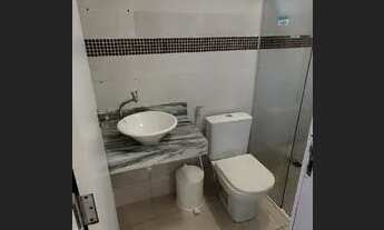 Imagem 3: KITNET EM LAGOA NOVA - localização perfeita