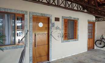 Imagem 4: Casa de condomínio para venda tem 115 metros quadrados com 2 quartos