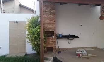 Imagem 4: Casa para aluguel tem 98m² com 3 suítes, 5 vagas de garagem