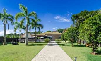 Imagem 2: Casa de condomínio para aluguel e venda possui 630 metros quadrados com 4 quartos