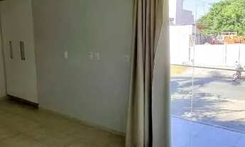 Imagem 7: Casa de condomínio térrea para aluguel possui 400 metros quadrados com 4 quartos