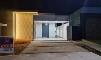 Imagem: Casa de condomínio térrea para venda possui