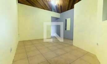 Imagem 3: Casa para Aluguel - Parque Ipê, 1 Quarto, 65 m2