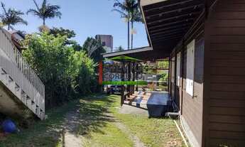 Imagem 2: Casa 03 dormitórios, 01 suíte - Lagoa da Conceição