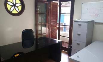 Imagem 2: Casa Comercial para Locação em Macaé, Imbetiba, 1 dormitório, 1 suíte, 5 banheiros, 2 vaga