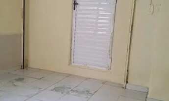 Imagem 4: Aluga-se Ótimo quarto com cozinha e banheiro no bairro Centenário: Aluguel de 300 reais