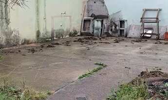 Imagem 2: Sobrado para venda possui 210 metros quadrados com 3 quartos em Tulipas - Jundiaí - SP